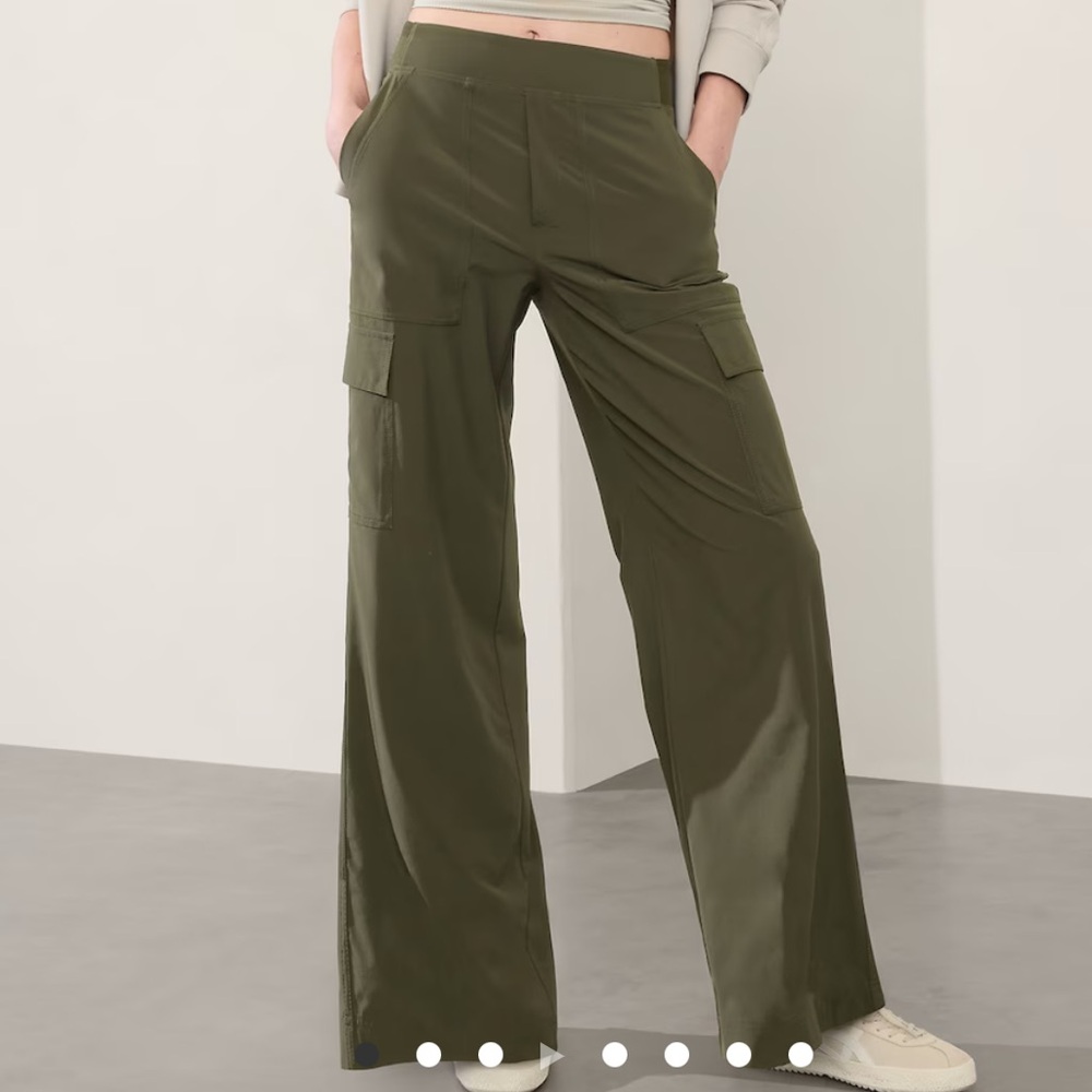 Athleta BROOKLYN HEIGHTS HIGH RISE CARGO PANT